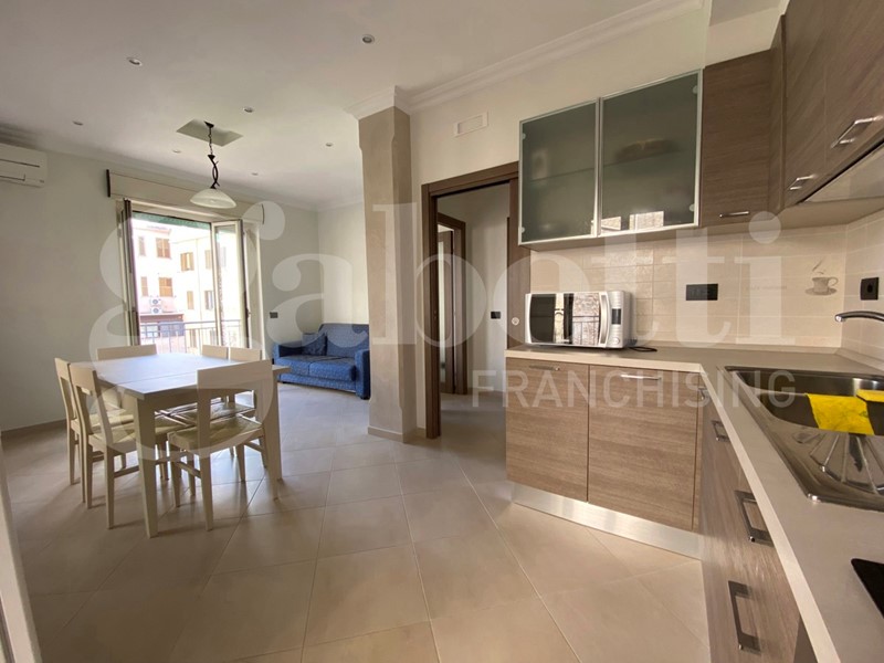 Trilocale in Vendita a Formia, 230'000&euro;, 92 m²