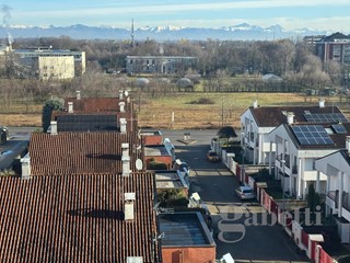 Quadrilocale in Vendita a Busto Arsizio, 230'000&euro;, 126 m², arredato, con Box