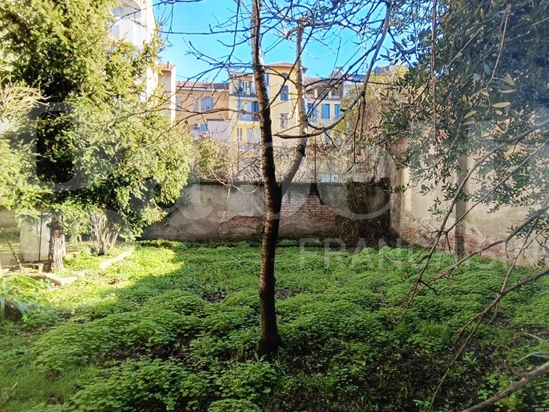 Trilocale in Vendita a Milano, 285'000&euro;, 80 m²