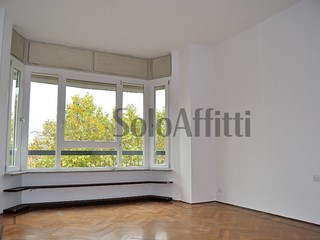 Appartamento in Affitto a Torino, zona Crocetta, 880&euro;, 130 m²