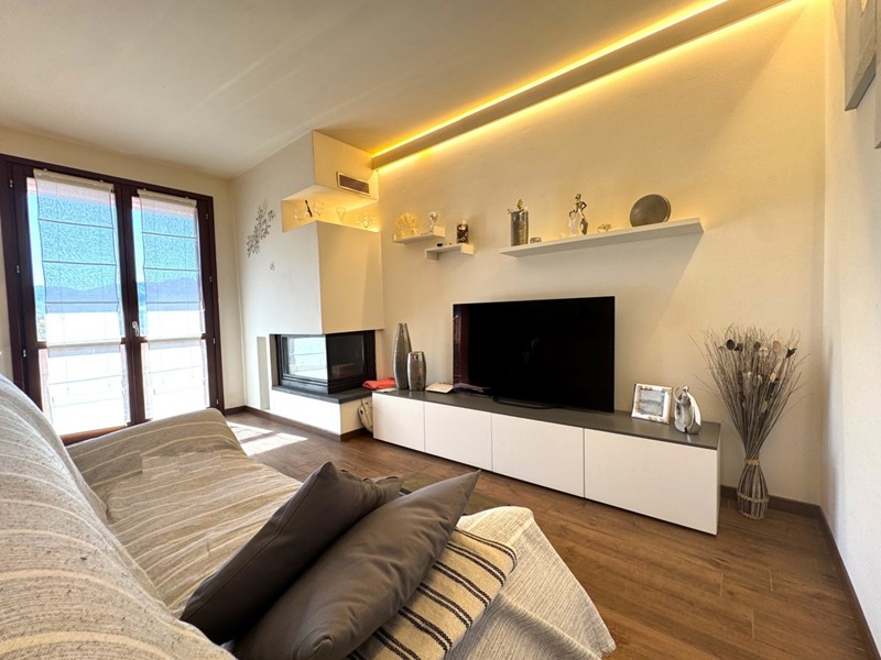 Trilocale in Vendita a Vernio, 189'000&euro;, 85 m², con Box