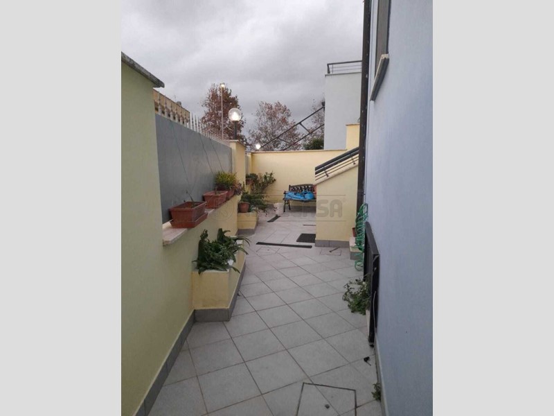 Trilocale in Vendita a Fiumicino, 175'000&euro;, 100 m²