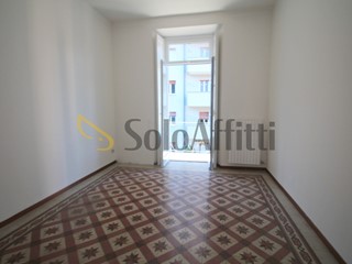 Trilocale in Affitto a Lecco, zona Centro, 740&euro;, 96 m²