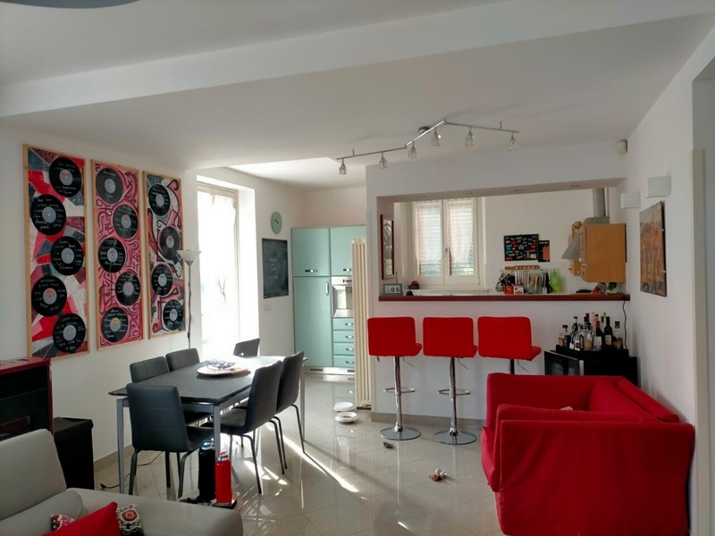 Trilocale in Affitto a Perugia, zona Periferia, 590&euro;, 96 m², arredato