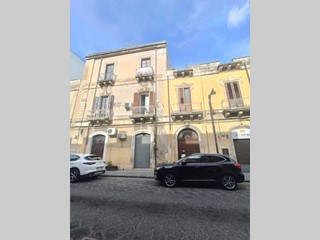 Appartamento in Vendita a Siracusa, 260'000&euro;, 199 m²