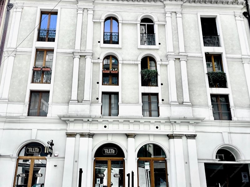 Attico in Vendita a Taranto, 360'000&euro;, 150 m²