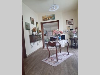 Appartamento in Vendita a Pisa, zona Marina di Pisa, 475'000&euro;, 210 m², con Box