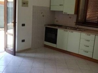 Bilocale in Vendita a Vecchiano, zona Filettole, 70'000&euro;, 45 m², arredato