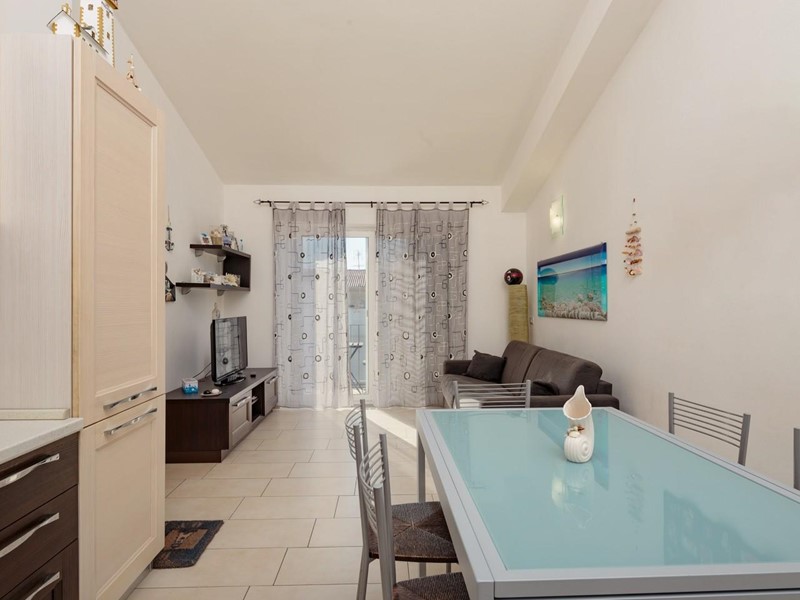 Bilocale in Affitto a Pisa, zona Marina di Pisa, 1'300&euro;, 45 m², arredato