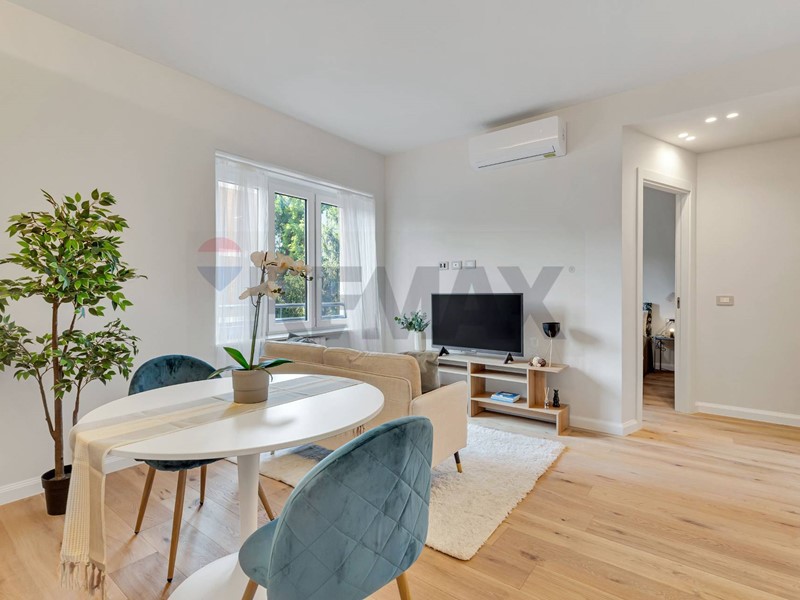 Bilocale in Vendita a Milano, 450'000&euro;, 51 m²