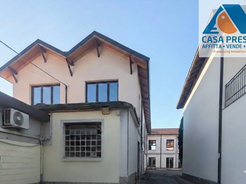 Bilocale in Vendita a Gallarate, 130'000&euro;, 70 m²
