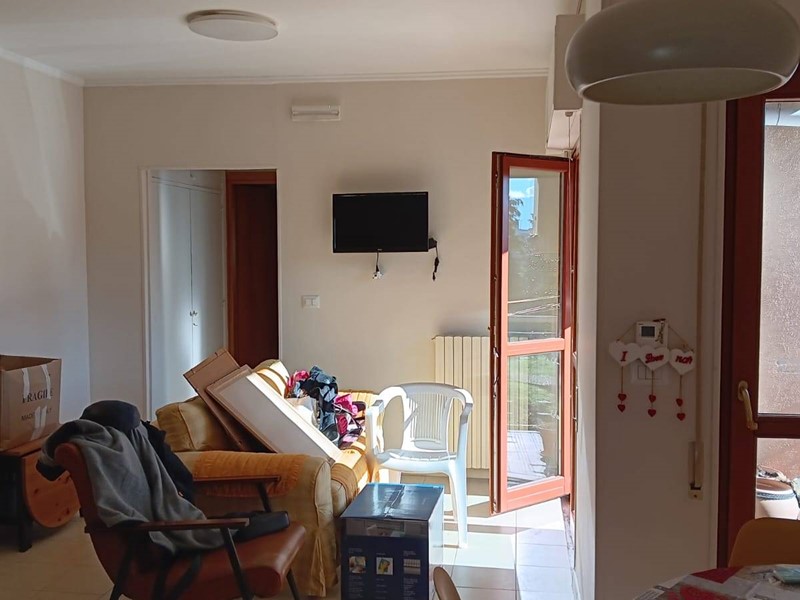 Bilocale in Vendita a Avellino, 75'000&euro;, 65 m²
