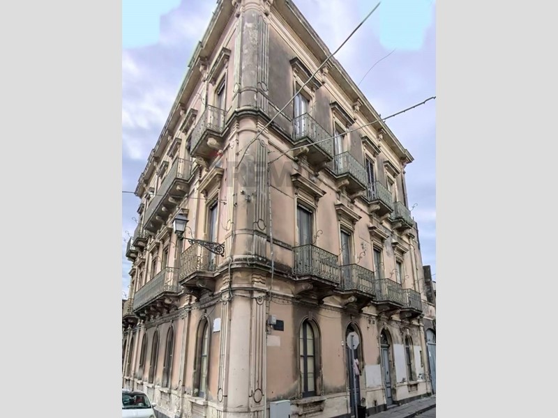 Appartamento in Vendita a Acireale, 229'000&euro;, 180 m²