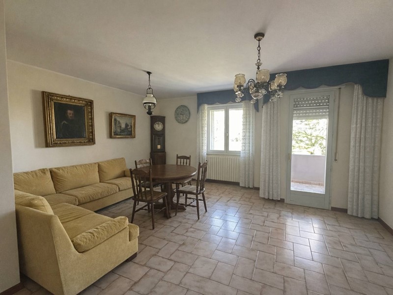 Appartamento in Vendita a Mirandola, 139'000&euro;, 129 m²