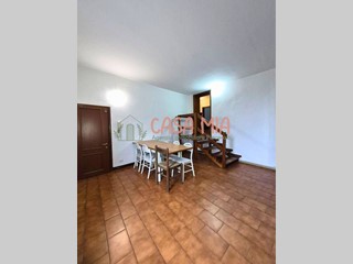 Trilocale in Vendita a Castel San Giovanni, 75'000&euro;, 129 m²