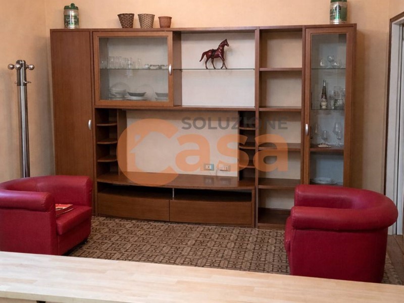 Trilocale in Affitto a Piacenza, 700&euro;, 80 m²