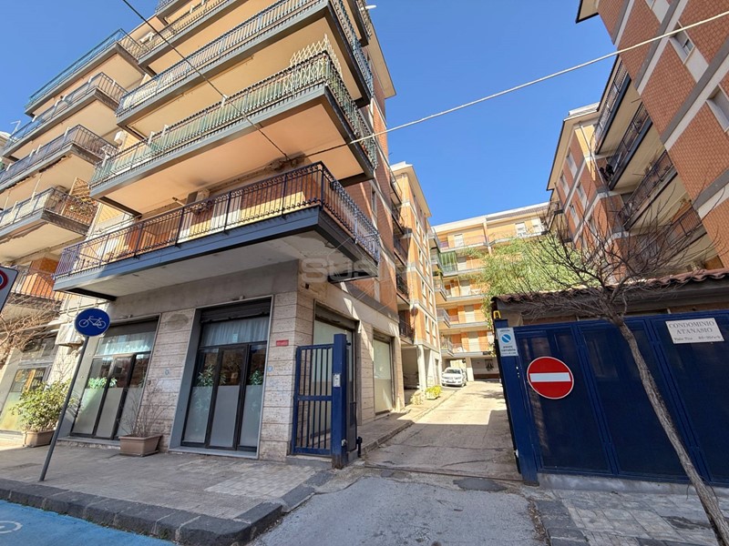 Trilocale in Vendita a Siracusa, 98'000&euro;, 85 m²