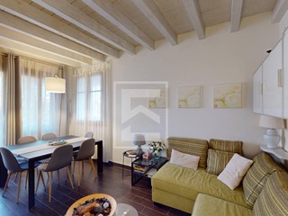 Trilocale in Vendita a Peschiera del Garda, 329'000&euro;, 110 m²