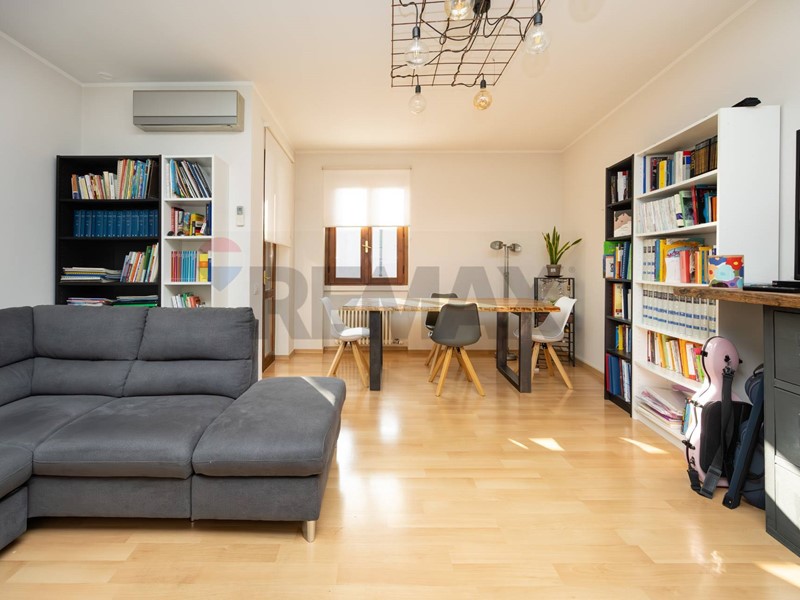 Trilocale in Vendita a Capriate San Gervasio, 157'000&euro;, 114 m²