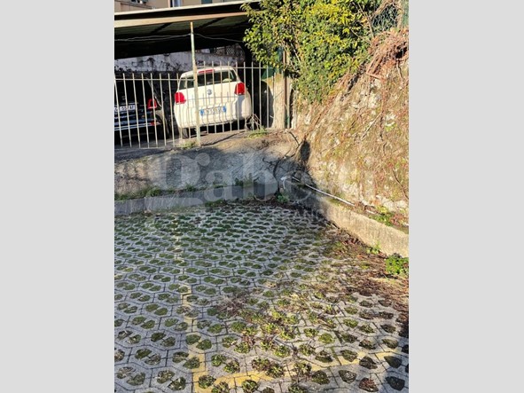 Appartamento in Vendita a Genova, 32'000&euro;, 11 m²