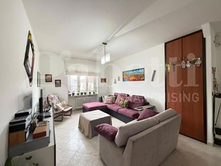 Quadrilocale in Vendita a Grugliasco, 179'000&euro;, 101 m²