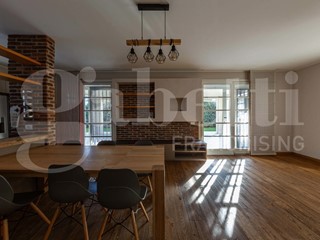 Quadrilocale in Vendita a Cernusco sul Naviglio, 690'000&euro;, 148 m², con Box