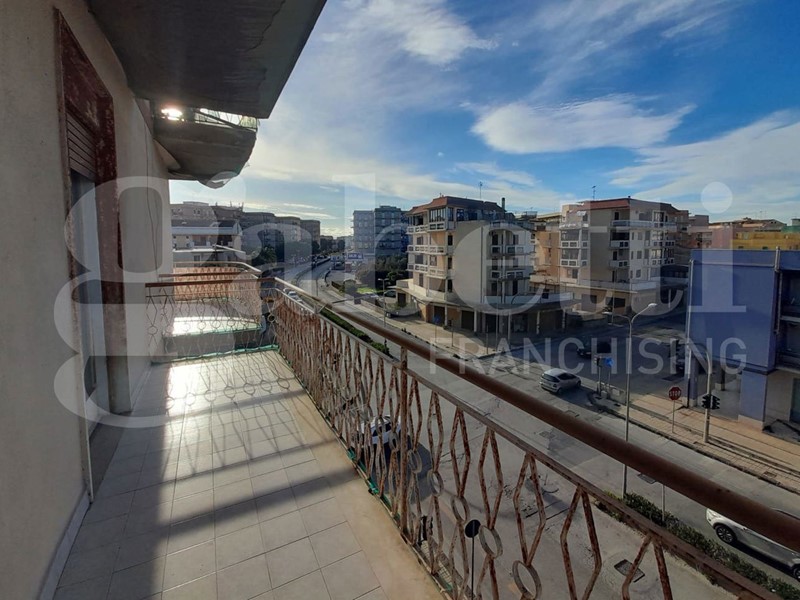 Appartamento in Vendita a Siracusa, 98'000&euro;, 128 m²