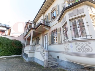 Appartamento in Affitto a San Mauro Torinese, 1'300&euro;, 189 m²