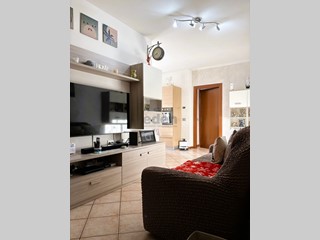 Trilocale in Vendita a Castelfranco Emilia, zona Manzolino, 178'000&euro;, 90 m², con Box