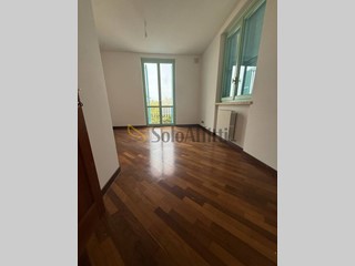 Quadrilocale in Affitto a San Benedetto del Tronto, 900&euro;, 120 m²