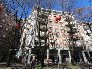 Trilocale in Vendita a Reggio Emilia, zona San Pietro, 99'000&euro;, 70 m²