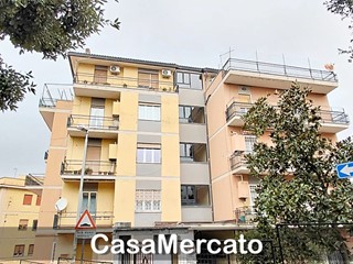 Appartamento in Vendita a Marino, 230'000&euro;, 147 m²