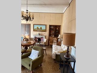 Appartamento in Vendita a Sesta Godano, zona Centro , 63'000&euro;, 93 m²