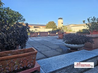 Trilocale in Vendita a Vittuone, 250'000&euro;, 100 m²