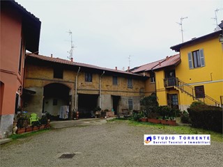 Bilocale in Vendita a Cormano, 135'000&euro;, 65 m²