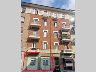 Trilocale in Vendita a Torino, 93'000&euro;, 71 m²