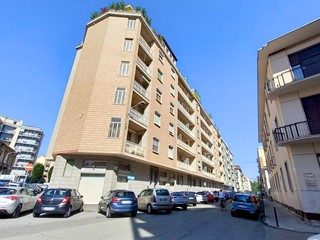 Appartamento in Vendita a Alessandria, 32'812&euro;, 80 m²