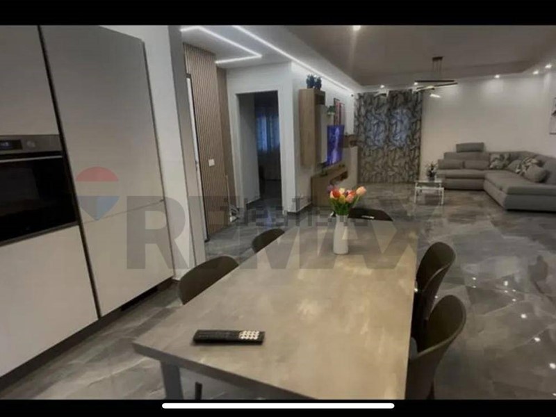 Trilocale in Vendita a Caltagirone, 105'000&euro;, 105 m²