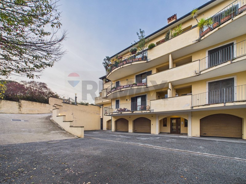 Bilocale in Vendita a Formello, 99'000&euro;, 47 m²