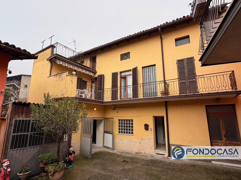 Quadrilocale in Vendita a Capriolo, 158'000&euro;, 148 m²