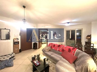 Appartamento in Vendita a San Benedetto del Tronto, 240'000&euro;, 130 m²