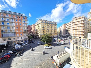 Trilocale in Vendita a Napoli, 440'000&euro;, 100 m²