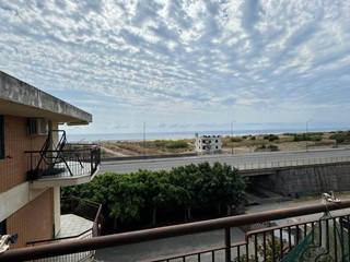 Trilocale in Vendita a Falerna, 55'000&euro;, 70 m²