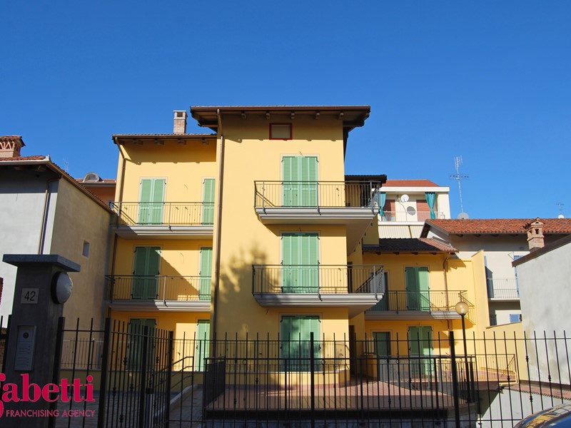 Bilocale in Vendita a Bra, 130'000&euro;, 60 m²