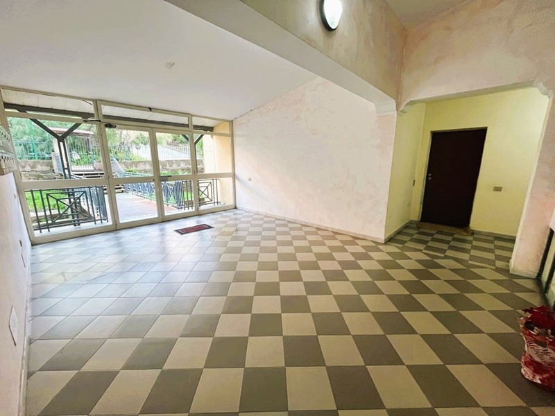 Appartamento in Vendita a Agrigento, 92'000&euro;, 137 m², con Box