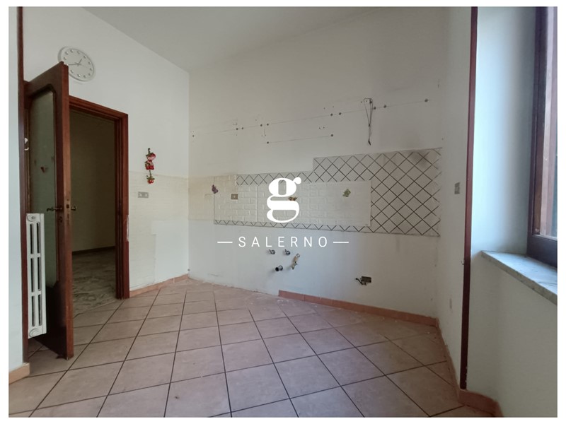 Trilocale in Vendita a Salerno, 269'000&euro;, 108 m²