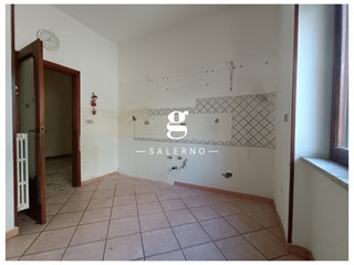 Trilocale in Vendita a Salerno, 269'000&euro;, 108 m²