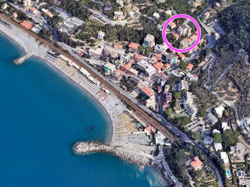 Appartamento in Vendita a Lavagna, zona Cavi, 490'000&euro;, 159 m²