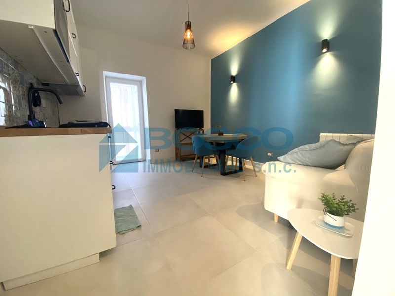 Trilocale in Vendita a La Spezia, zona Est, 155'000&euro;, 60 m², arredato