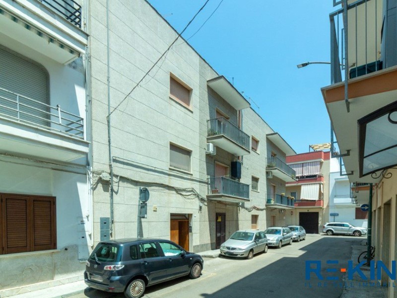 Appartamento in Vendita a Galatone, 68'000&euro;, 147 m²